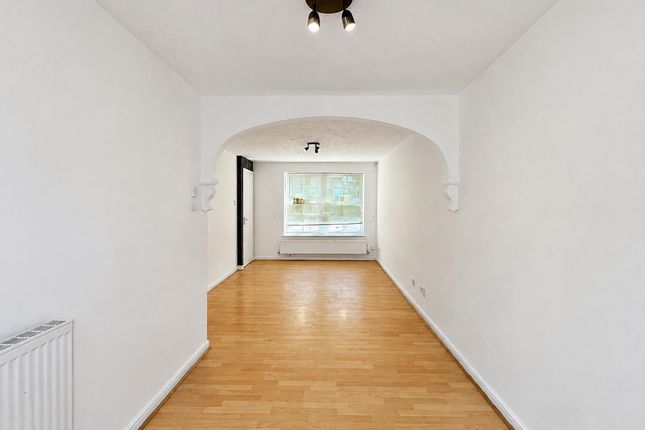 43, Greenacre Drive, Cardiff photo 3