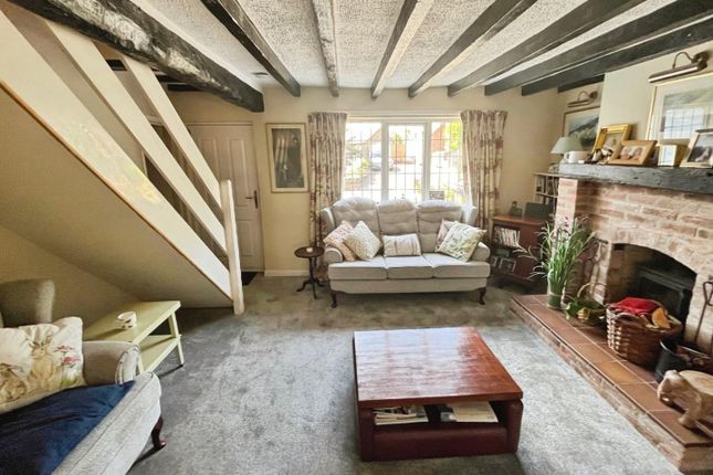 May Cottage, High Street, Uttoxeter photo 3