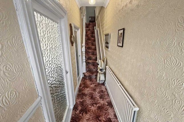 13, Llyn Crescent, Ferndale photo 4