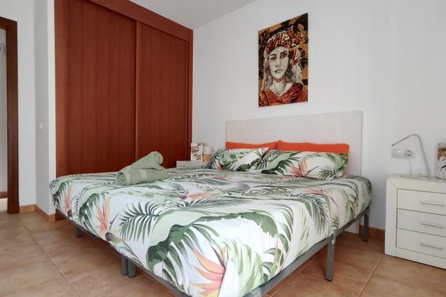 Apartment for sale in Corralejo, 35660, Spain