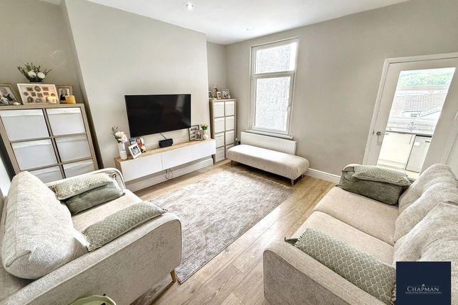 10 Upton Street, Porth photo 2