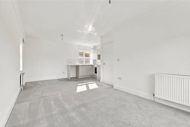 Longley Road, London photo 3