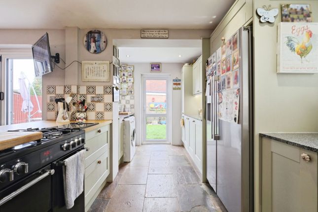 23, Long Water Drive, Gosport photo 4
