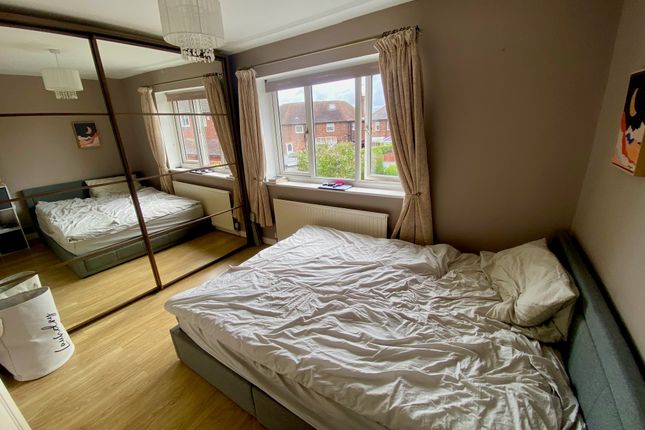 39, Chester photo 5