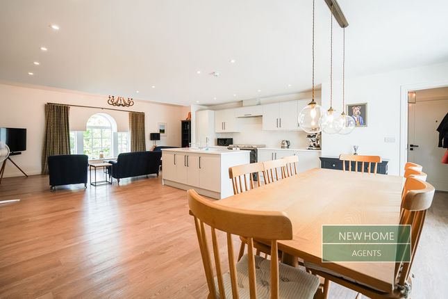 18 Bridgehouse Mills, River View, Keighley photo 5