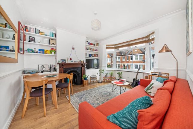 Thumbnail Flat to rent in Collingtree Road, Sydenham, London