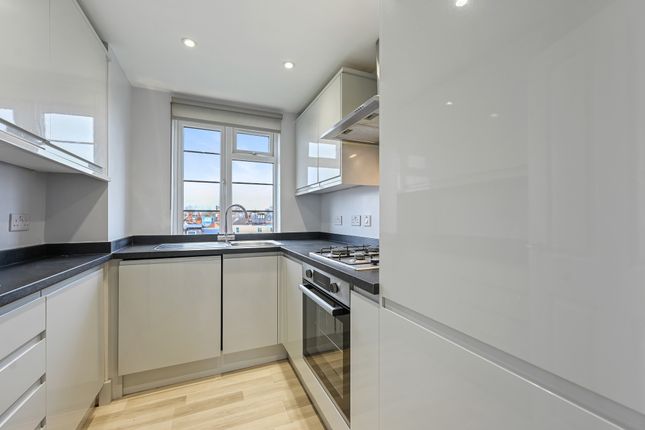 Flat to rent in Chiswick Village, London