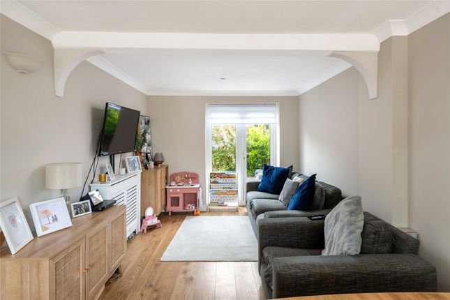 25, Staplehurst Road, Surrey photo 3