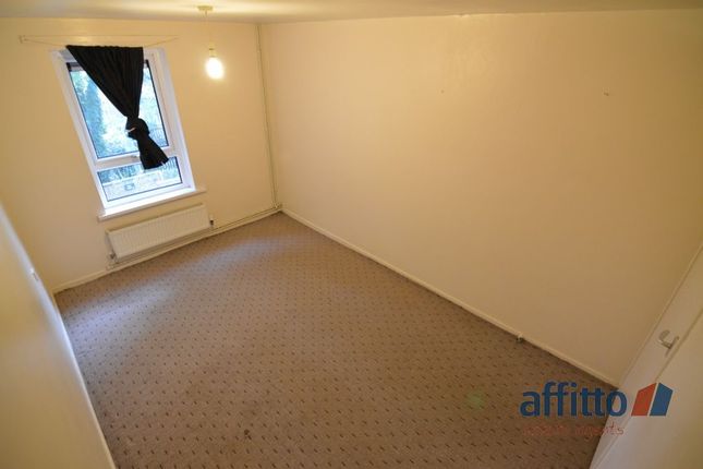 44 Ipswich Close, Leicester, Leicester photo 4