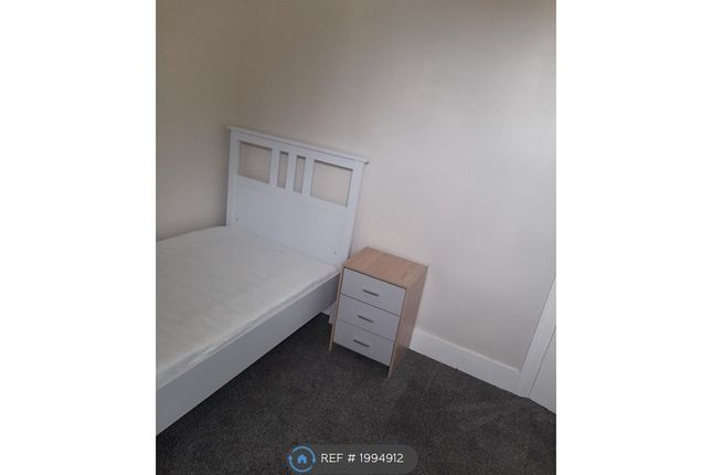 Thumbnail Room to rent in Hayle Road, Maidstone