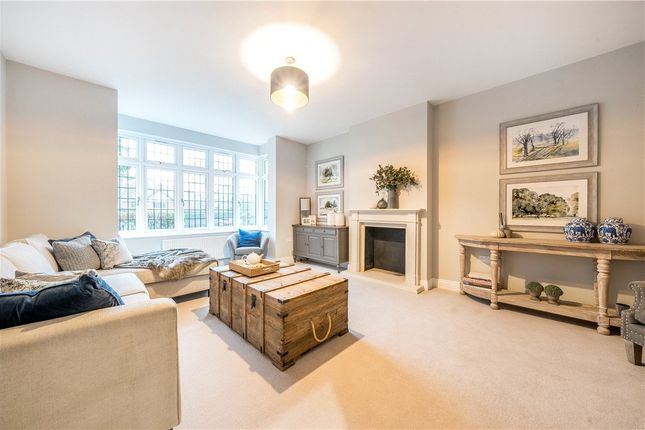 48, Cross Road, Surrey photo 4