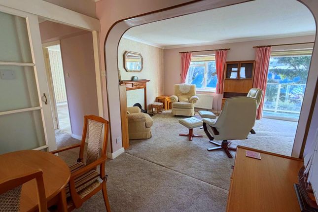 Flat 8, The Lodge, Blackwater Road, Eastbourne photo 3
