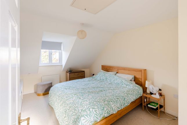 26 Blandamour Way, Bristol photo 3