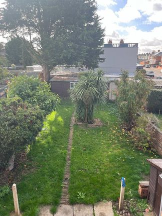 38, Delapre Crescent Road, Northampton photo 5