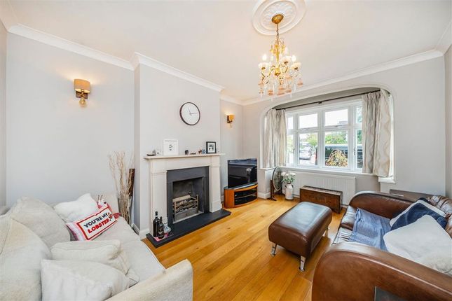 Cambridge Crescent, Teddington photo 2