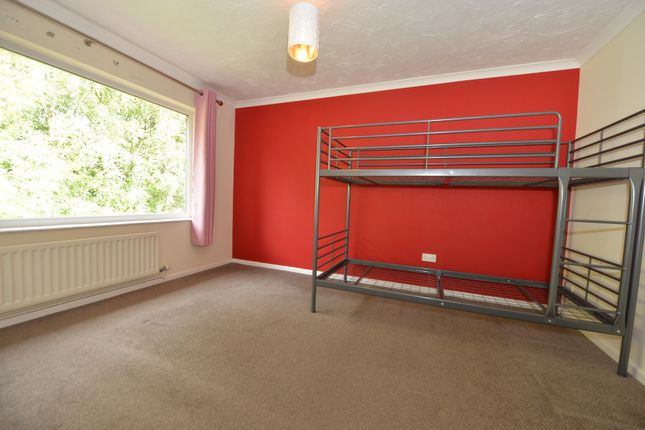 Charnwood Crescent, Eastleigh photo 5