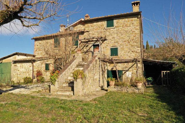 Farmhouse for sale in Mercatale Di Cortona, Mercatale, Arezzo, Tuscany, Italy