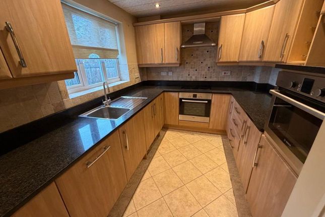 28, Rannoch Drive, Blackburn photo 5
