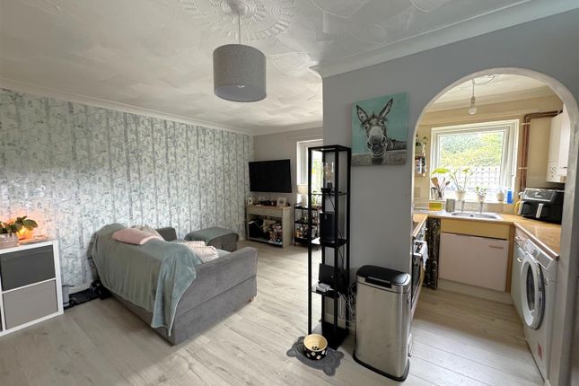 437, Littlemoor Road, Weymouth photo 4