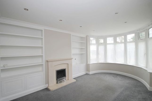 37, Ridding Lane, Greenford photo 2