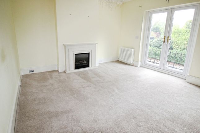 Durban Road, Grimsby photo 3