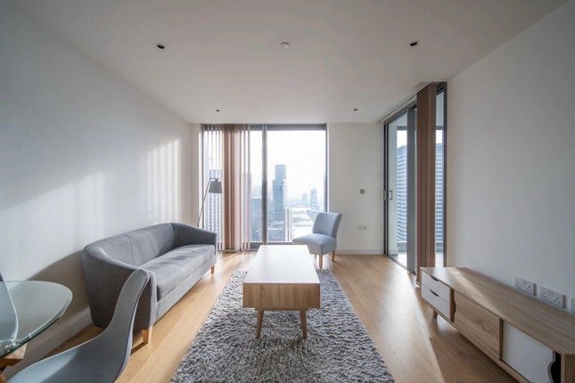 Apartment 4306, 10 Marsh Wall, London photo 5