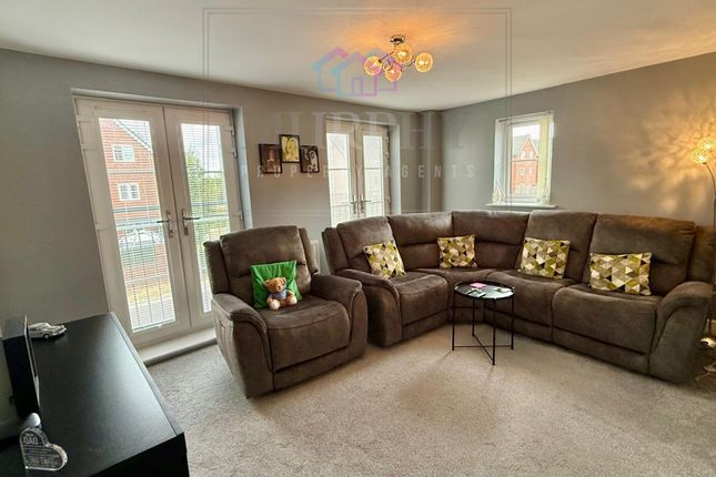 50 Riverside Way, Castleford photo 3