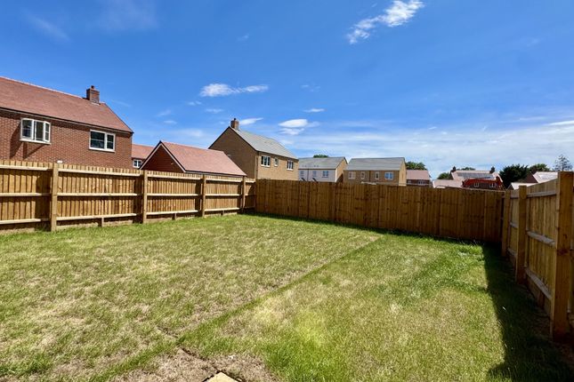 Bullens Green Lane, Colney Health photo 3