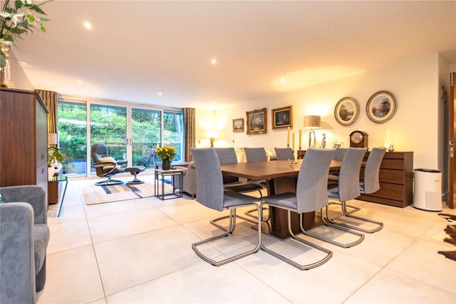 Flat 2, 78, Crosstrees, Poole photo 2