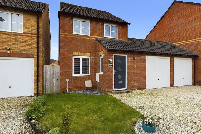 Thumbnail Detached house for sale in Moorspring Way, Old Tupton