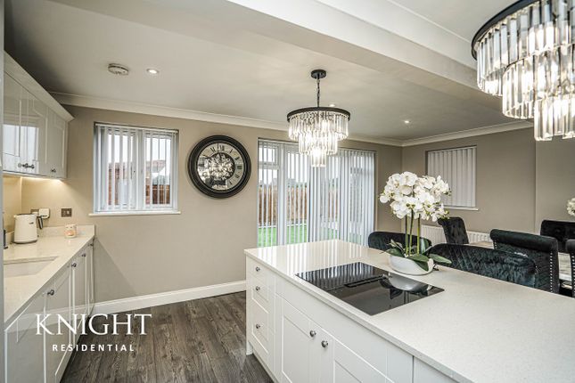 Detached house for sale in Stoneleigh Park, Colchester