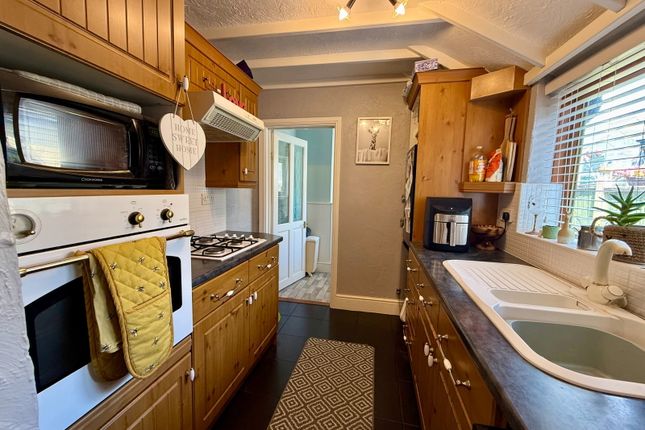 11, Rose Valley, Swadlincote photo 4