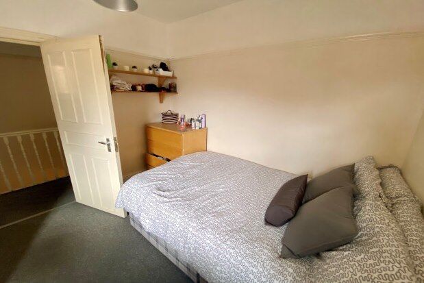 Property to rent in Devonshire Road, Southampton