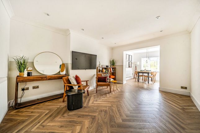 6, Hampton Crescent West, Cardiff photo 3