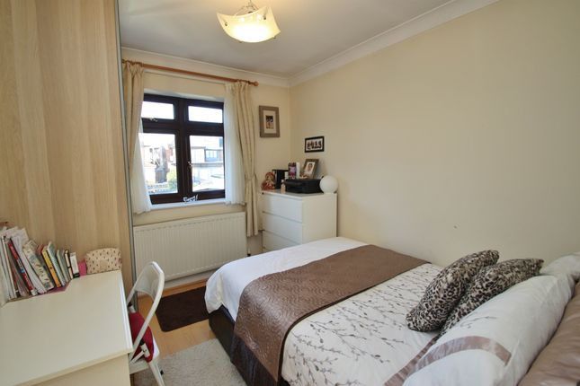 Detached house to rent in Arlington Road, Woodford Green