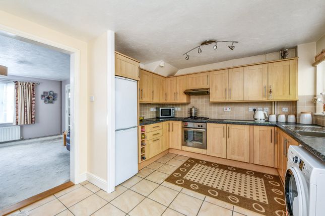End terrace house for sale in Wheatear Drive, Petersfield, Hampshire