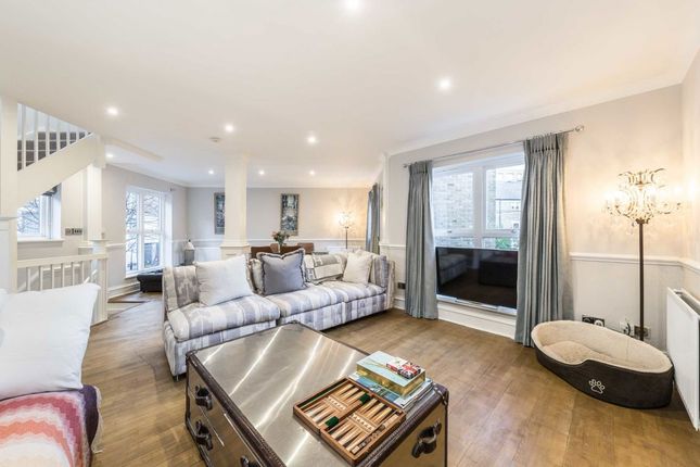 11A, Queen Elizabeth Street, London photo 4