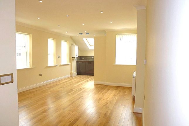 Flat 1, 20, Station Road, Lower Parkstone photo 3