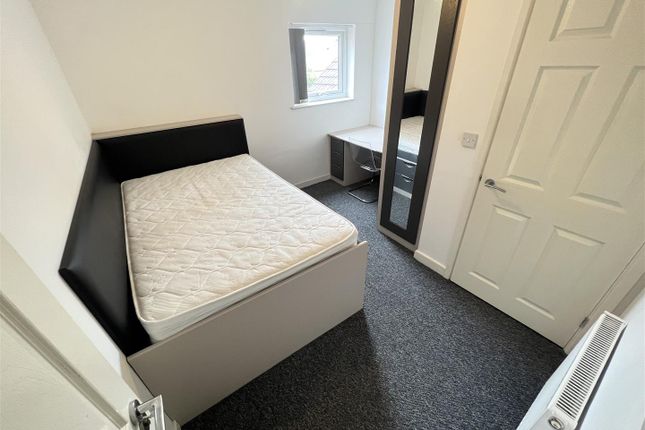 Terraced house to rent in Humber Avenue, Coventry