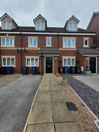 3 bed terraced house for sale in Oakwell Vale, Barnsley S71