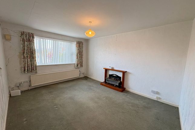 29, Greenville Drive, Maghull photo 2
