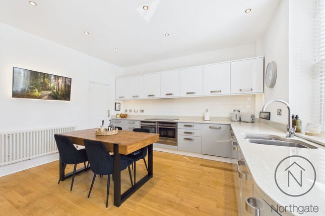 31 The Green, Newton Aycliffe photo 3