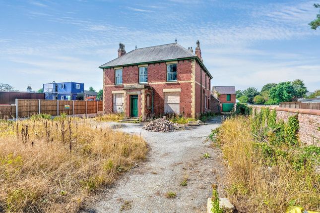 5-bed detached on Bod Haulog, The Roe, St. Asaph, £250,000