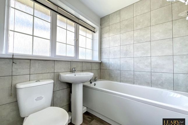 125 Durham Drive, Jarrow photo 3