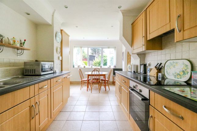100, Lonsdale Drive, Middlesex photo 3