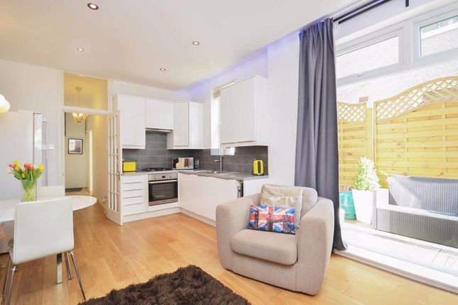 Thumbnail Flat to rent in Hazelbourne Road, London