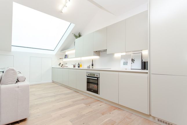 Thumbnail Flat for sale in Hoover Building, Perivale