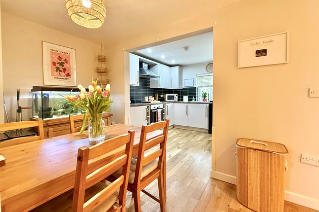 31, Henville Close, Gosport photo 3