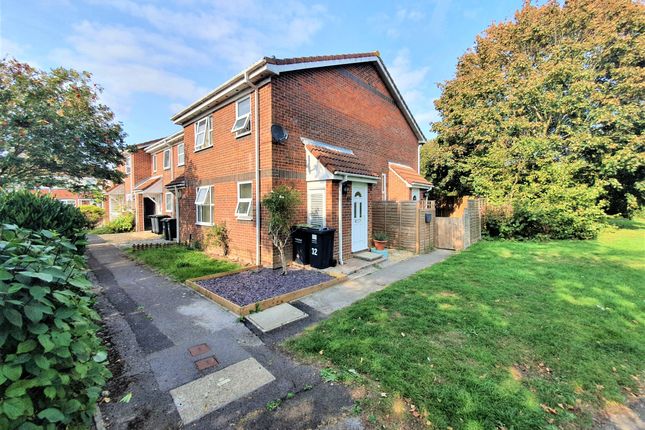 Property to rent in Heather Close, Gosport