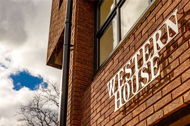 Property photo 8 of 9. Picture No. 16